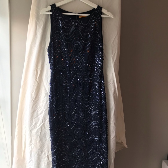 Navy blue Alice & Olivia sequin dress size 6 - Picture 8 of 8